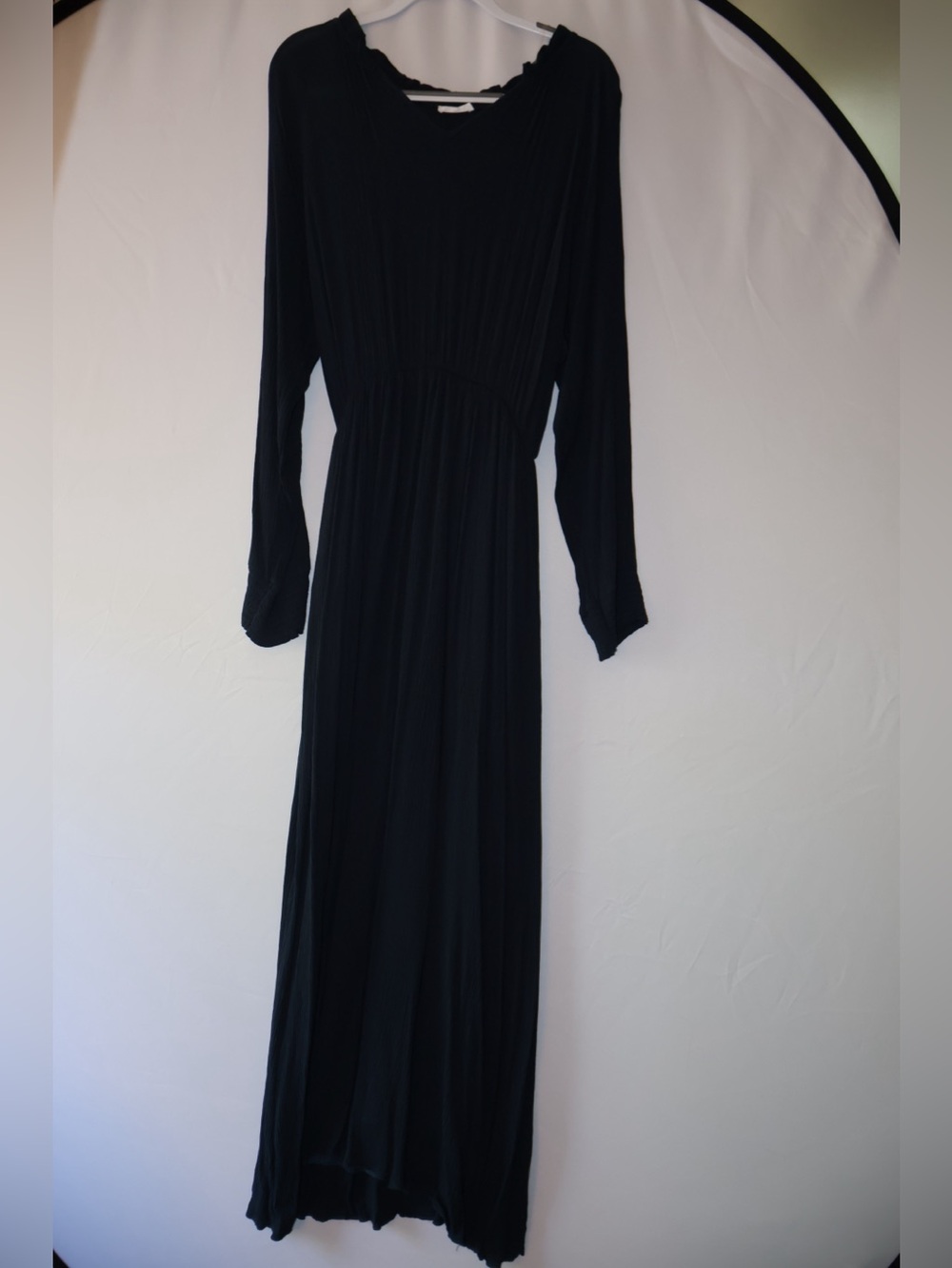 Chic Soul- Navy Long Sleeve Maxi Dress